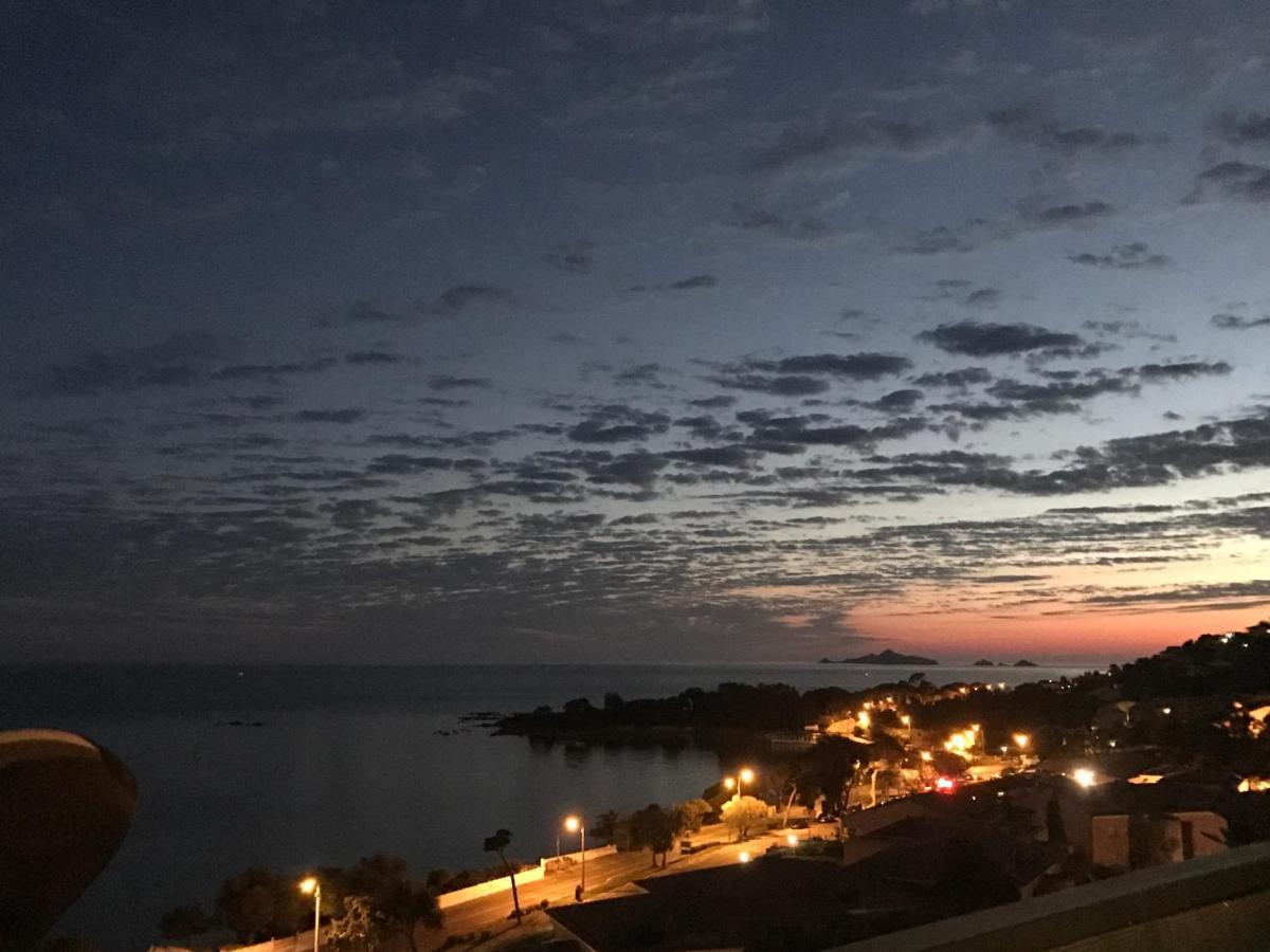Superbe Appartement T2 Vue Magnifique Sanguinaires A 50M De La Plage アジャクシオ エクステリア 写真